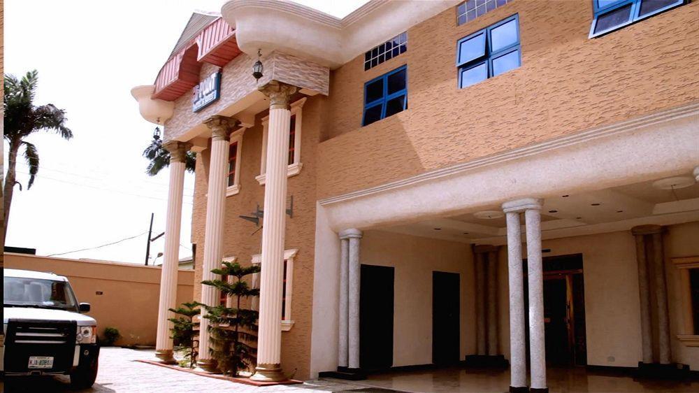 Hipoint Hotels And Suites Lagos Exterior photo